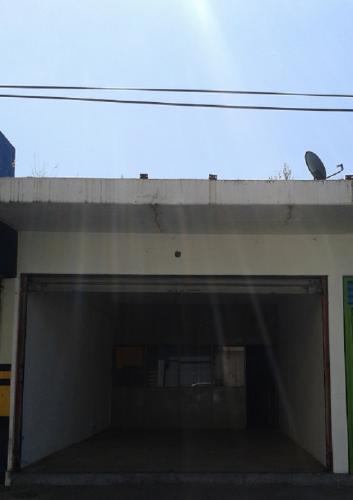 Exoinca alquila local comercial en C.C. Girardot, Urb. San Blas