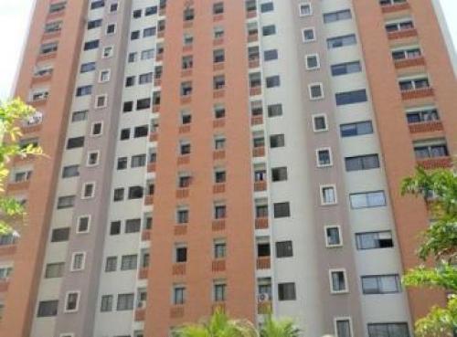 Exoinca vende lindo y acogedor apartamento en Los Mangos