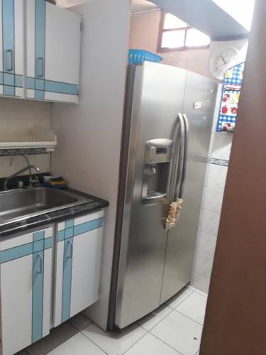 Yamilet Kelly vende comodo apartamento en Doña Barbara