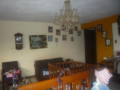 Exoinca vende amplio apartamento en la Urb. Los Colorados