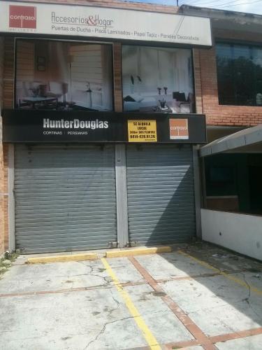 VIÑEDO LOCAL ESTRATEGICO PLAZA LAS ESCULTURAS 500 M2