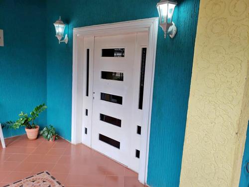 Yamilet Kelly vende linda casa en San Rafael