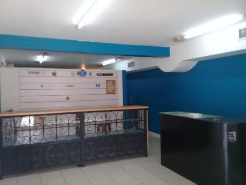 SuEspacio Bienes Raíces, C.A Alquila Local - Urb San Francisco - Mcbo