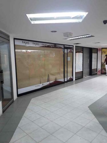 SuEspacio Bienes Raíces, C.A. Vende Local Av. El Milagro - Maracaibo