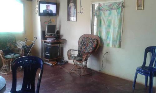 Yamilet Kelly vende vivienda en Villa la Paragua