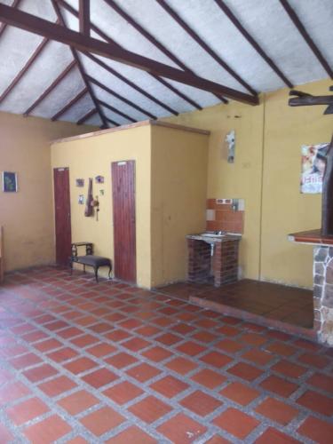 VENDO POSADA EN LA POBLACIÓN DE LA PUERTA