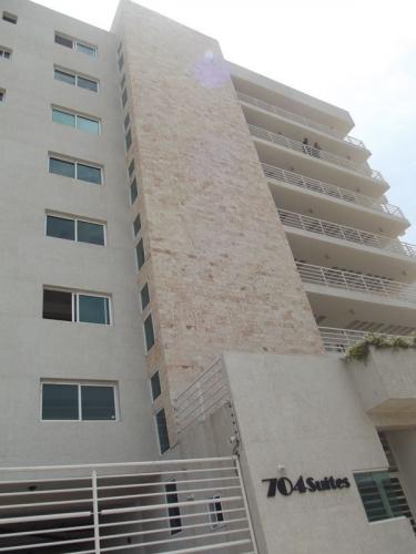 Res 704 Suite apartamento 2H 1B