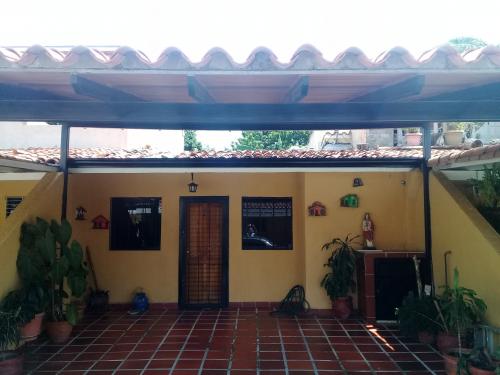 Casa 90m2 en Conj. Resid La Emboscada, Guacara