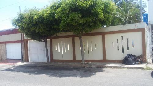 TE VENDEMOS CASA EN LA PAZ LLAMA YA!