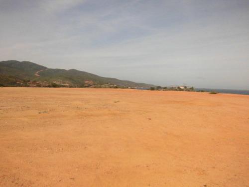 Se Vende Terreno de Playa en Excelente zona del edo. sucre