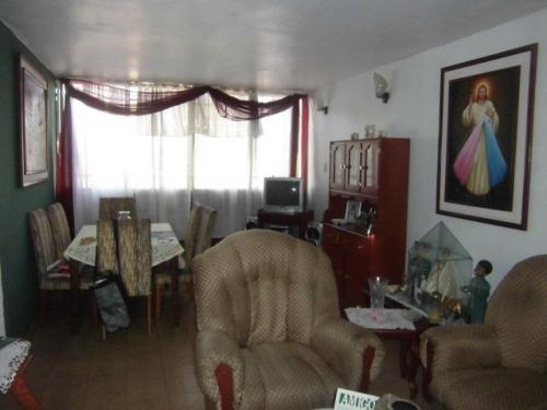 se vende apartamento en los Mangles (cumaná)