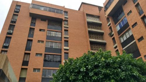 TE VENDO APART. EN ZAPARA. LLAMA YA.