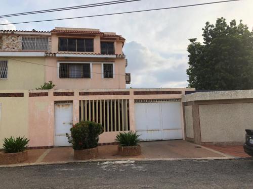 Venta Casa Maracaibo Los Pinos
