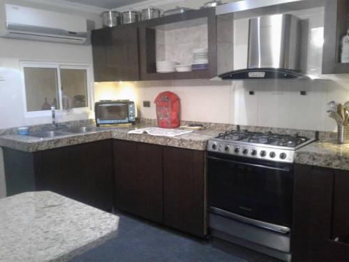 HERMOSA CASA TIPO TOWN HOUSE EN SAN RAMON VILLA ANAUCO