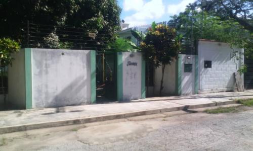 EN VENTA CASA VACACIONAL EN CATA - ASOCATA