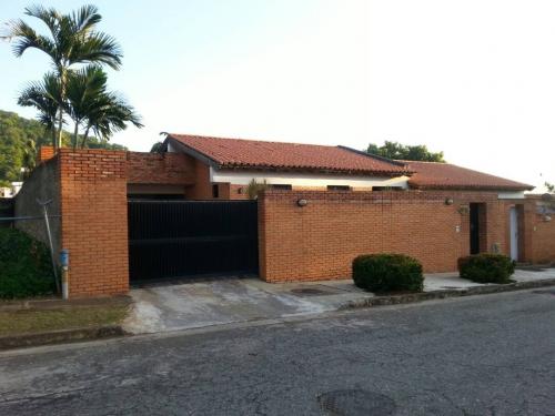 Casa-Quinta en la Urbanización Piedra Pintada 