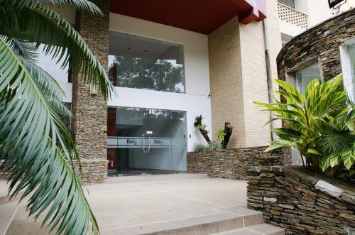 Apartamento en Res. Bally Suites 