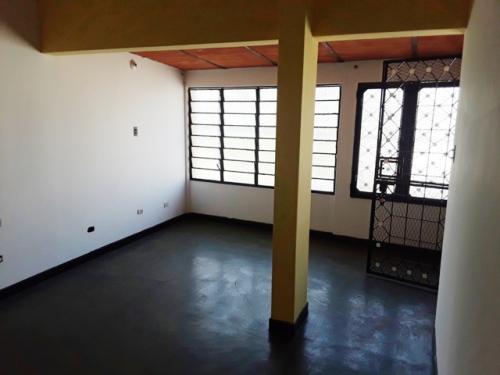 Apartamento en Alquiler Av. Bolívar Oeste de Maracay. Sector Tapatapa