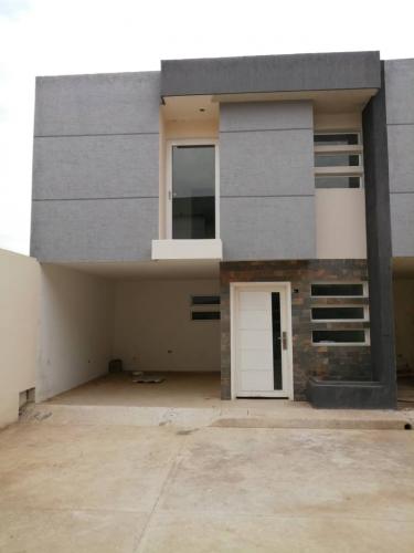 Casa en Venta Sector La Coromoto Remax Millenium