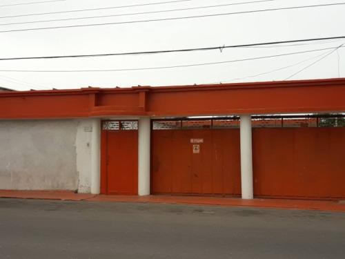 Casa Comercial en Venta Sector 1ro de Mayo