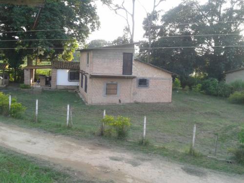 OPORTUNIDAD!!!! VENDO CASA BIFAMILIAR, AGUIRRE ESTADO CARABOBO