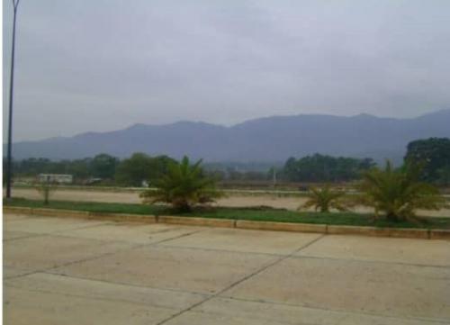 TERRENO EN VALENCIA EN GUATAPARO.