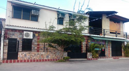 Casa De 176.96m2 Valencia, Santa Rosa.