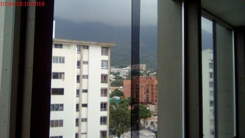 ALQUILER APARTAMENTO ALTAMIRA SOLO EMPRESAS