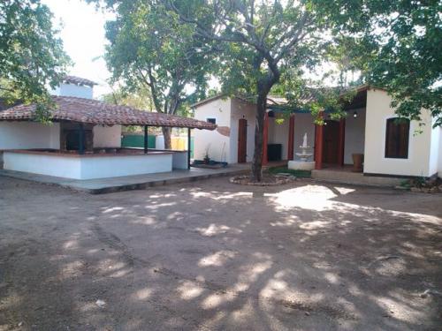 Casa colonial a 15 min de la playa