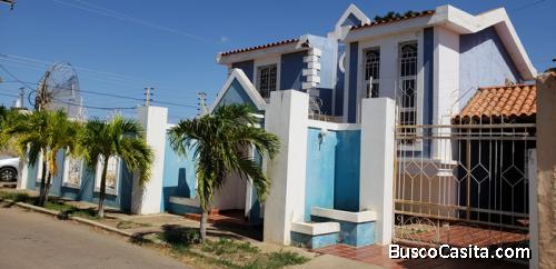 Se vende casa en parcelamiento Santa Ana