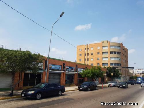 Local Comercial en Alquiler en Av. Padilla