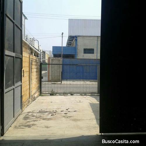 EN ALQUILER GALPÓN 250 MTS UBICADO EN SAN DIEGO CASTILLETE