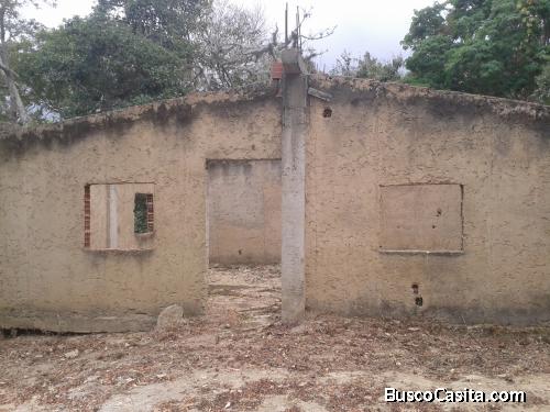 Vendo Casa En Construccion En Buena Zona Del Junquito