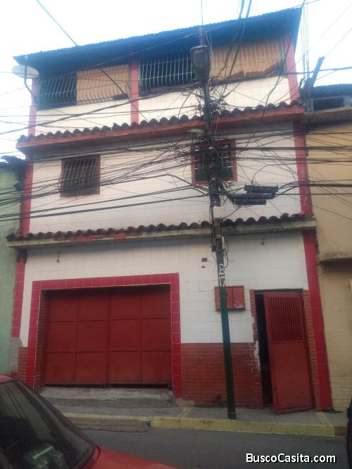 CASA EN VENTA