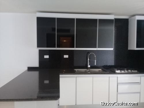 VENDO APTO. EN RESID. CIUDAD BAHIA, BARCELONA
