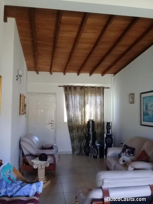 De Oportunidad! Hermosa Casa en Tzas. de Terranova, Nva. Esparta.