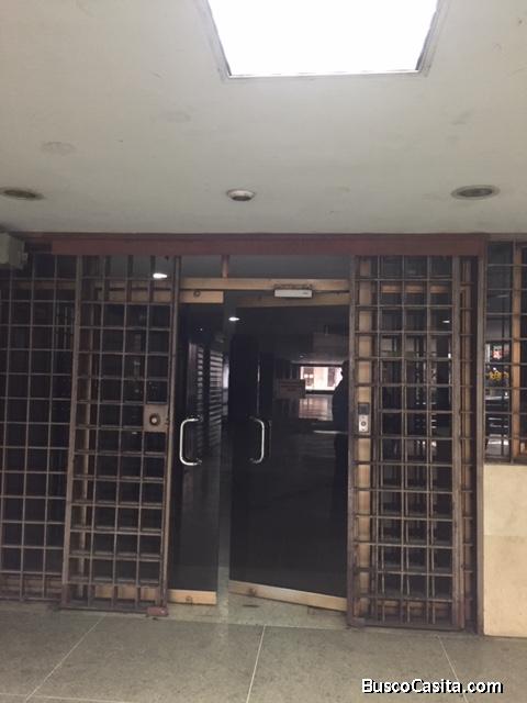 Se Alquila Apartamento en La Av. Fuerzas Armadas, Caracas.