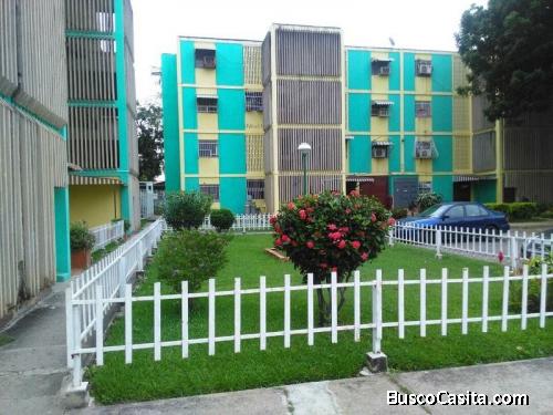 SKY GROUP Vende acogedor apto en Los Naranjos