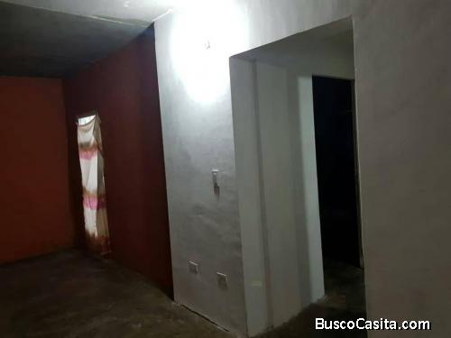 SE VENDE AMPLIO APARTAMENTO