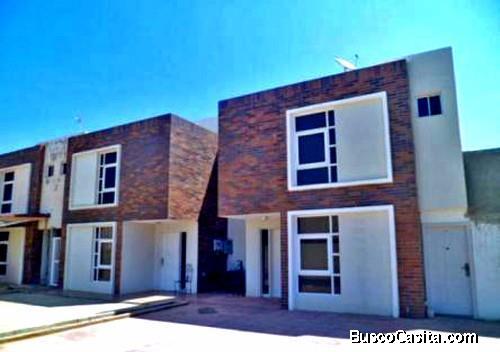 Alquilo casa en conjunto residencial Terra Nova Punto Fijo Edo Falcón. totalmente amoblado y equipad