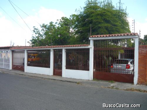 VIVIENDA UNIFAMILIAR MAS ANEXO INDEPENDIENTE