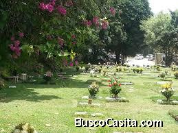 Vendo parcela de dos (2) puestos enel Cementerio del Este, La Guairita