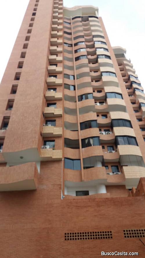 A1656 CONOLITEX VENDE APTO EN LA TRIGALEÑA RES. LA CORUÑA