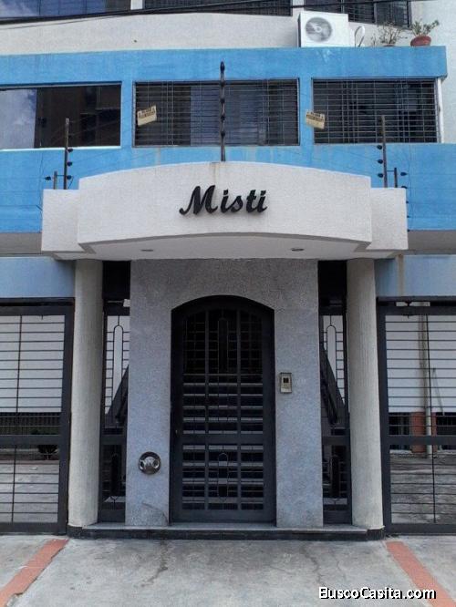 SKY GROUP Vende bonito apartamento ubicado en Urb Calicanto