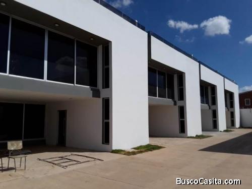 Apartamento en Venta en Villas de Ibiza Coro MLS#19-8227