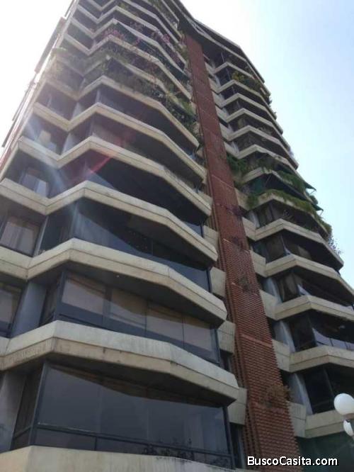 En venta espectacular apartamento de lujo en Valencia, Urb. El Bosque. Negociable