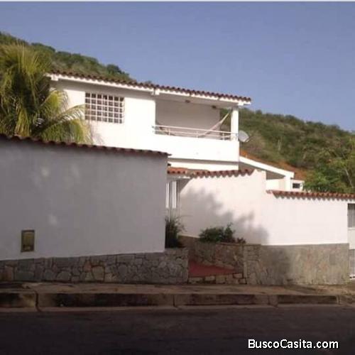 SE VENDE ESPECTACULAR CASA EN PAMPATAR, ISLA DE MARGARITA