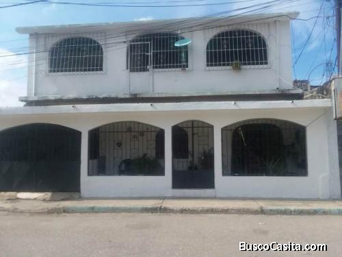 SKY GROUP Vende estupenda casa de dos plantas ubicada en la Urb. San Esteban, Puerto Cabello.
