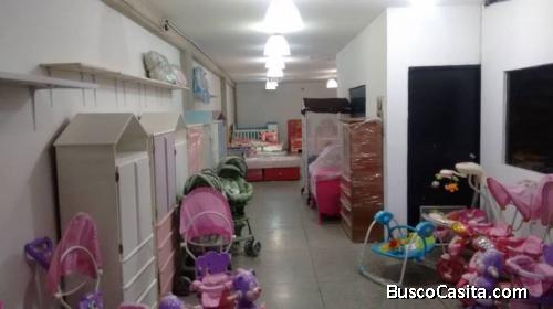 SKY GROUP Vende Edificio Comercial ubicado en la avenida Páez de Maracay