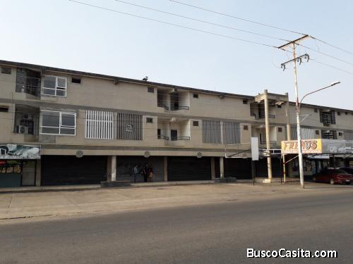 SuEspacio Bienes Raíces,C.A Vende Local - Carretera L